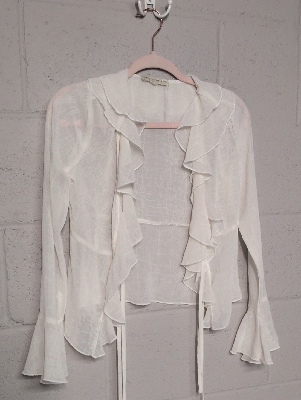 Sheer Lightweight Ivory Ruffle Trim Tie-Front Blouse Size XS, Bohemian, Romantic - Picture 6 of 8